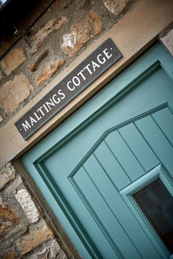 Maltings Cottage บาร์นาร์ดคาสเซิล ภายนอก รูปภาพ